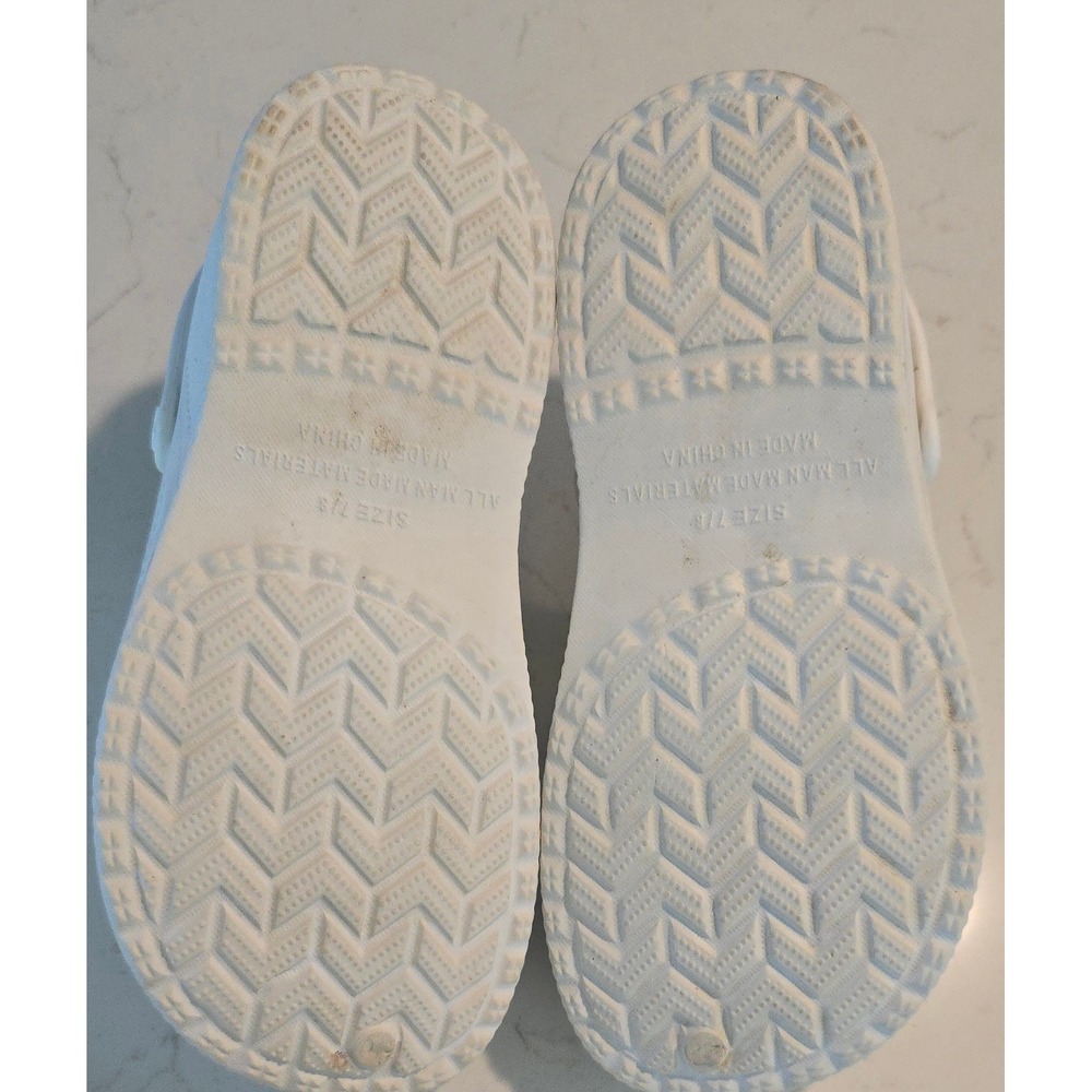 White Rubber Clogs Slip On Water Shoes Ventilated Garden Mules Size 7/8 - Picture 3 of 6